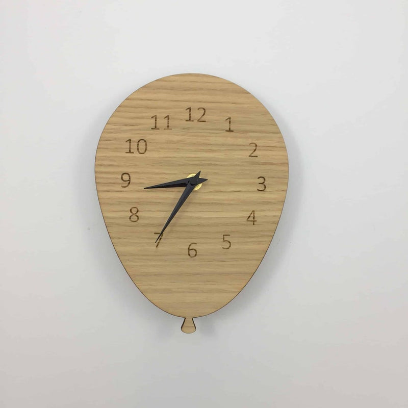 Balloon clock