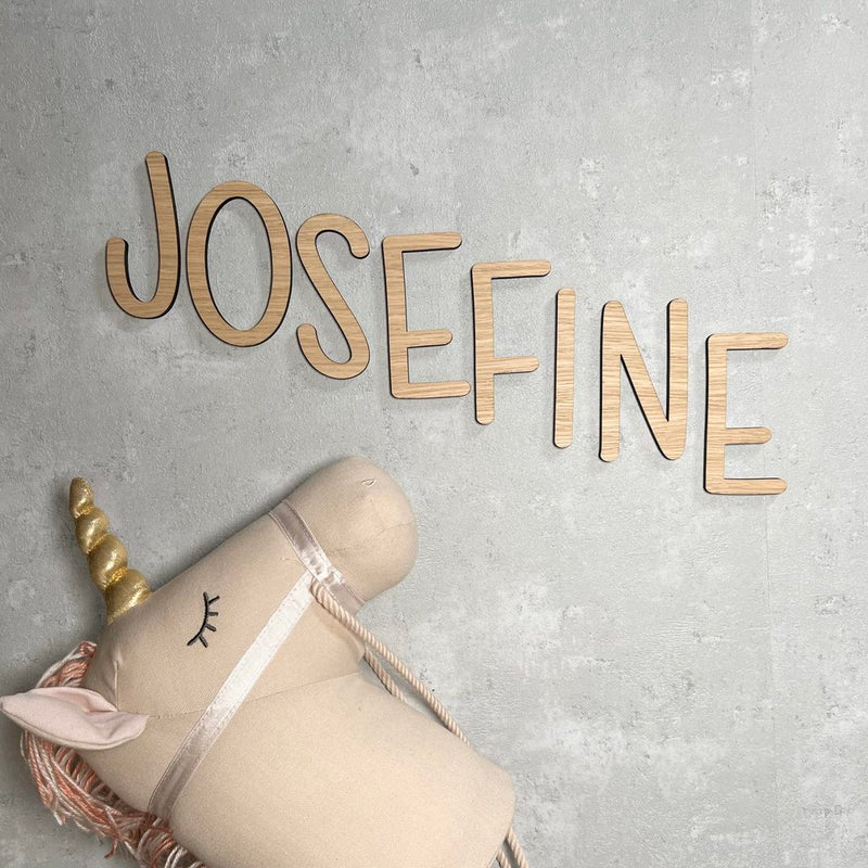 Bogstaver i egetræfiner – køb enkeltvis – Elegant version