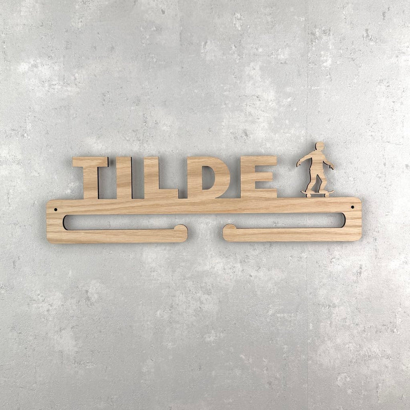 Medalje ophæng med skater og eget navn