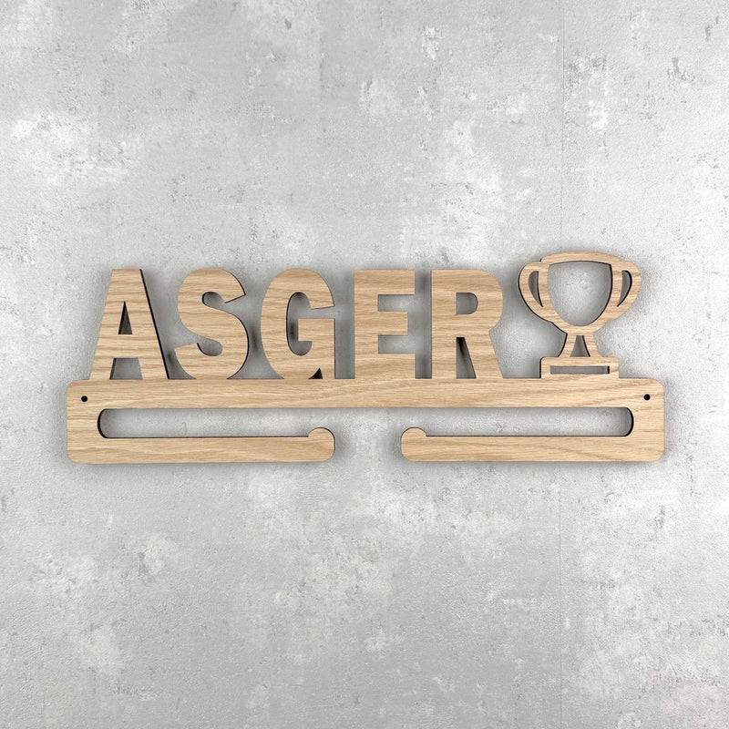 Medalje ophæng med trofæ og eget navn