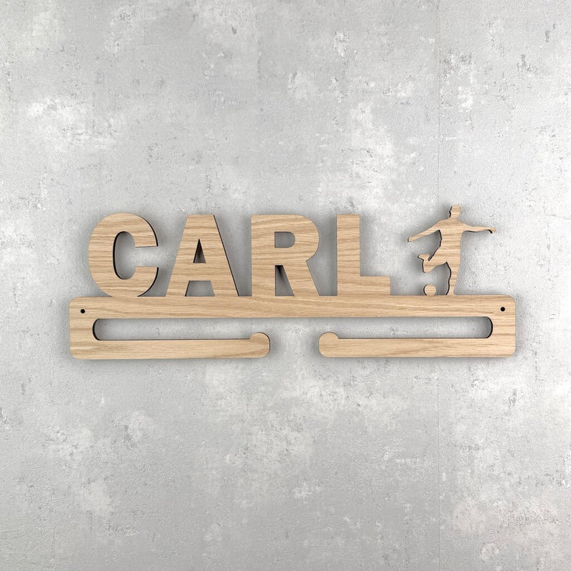 Medalje ophæng med fodboldspiller og eget navn