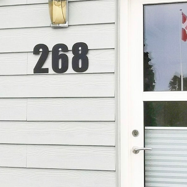 Husnummer Modern Bold – Akryl