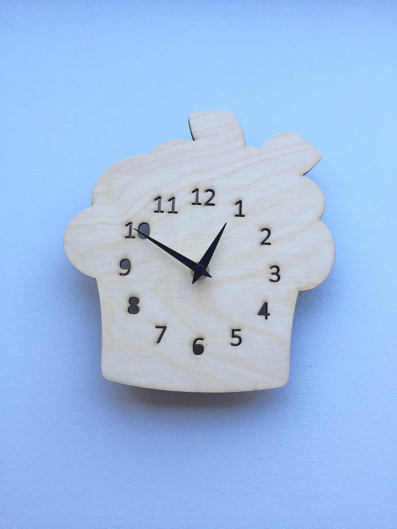Cupcake clock