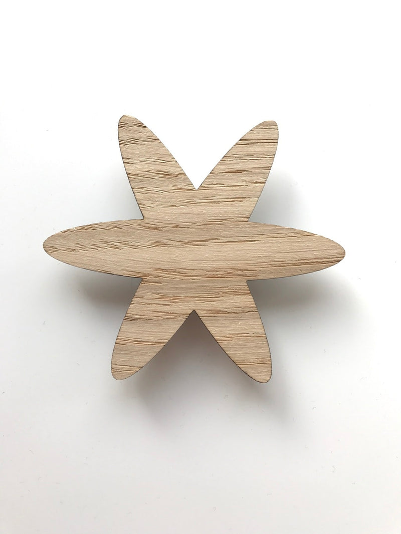 Round star handle - wood