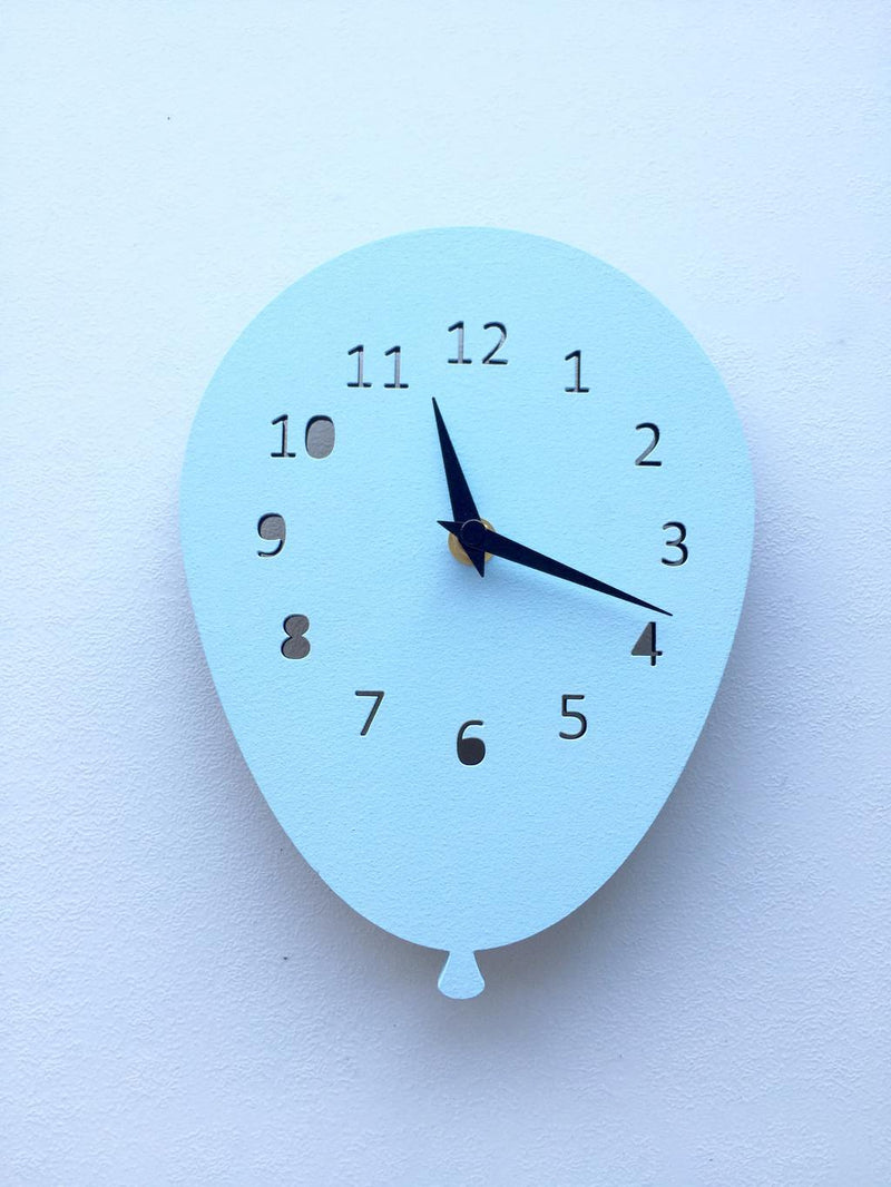 Balloon clock – color