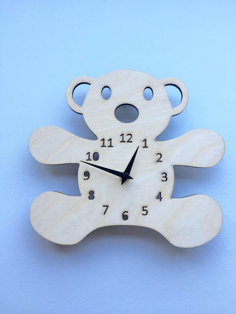 Teddy bear clock